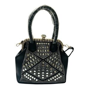 Black Rhinestone Purse With Big Diamond Claps Closure- Women